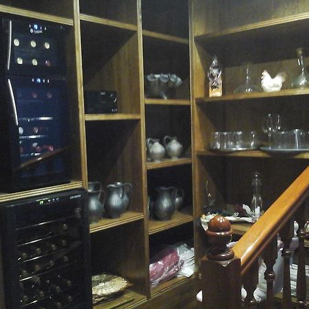 Hotel Asador Rindion Тинео Екстериор снимка